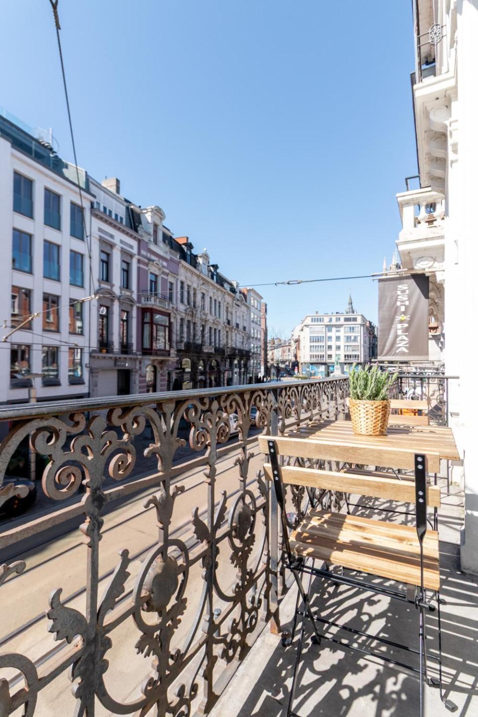 Bright, Spacious Apartments & Perfectly Located In The Heart Of Gent Exterior foto